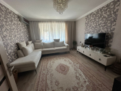 Satılır 3 otaqlı 80 m2 köhnə tikili İnşaatçılar m.