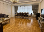 Satılır 4 otaqlı 184 m2 yeni tikili Gənclik m.