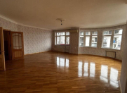 Satılır 4 otaqlı 180 m2 yeni tikili Gənclik m.