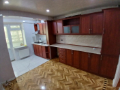 Satılır 4 otaqlı 108 m2 köhnə tikili Bahar