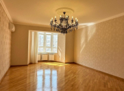 Satılır 3 otaqlı 130 m2 yeni tikili Badamdar