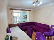 İcarəyə verilir 2 otaqlı 75 m2 köhnə tikili İnşaatçılar m.