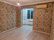 Satılır 3 otaqlı 55 m2 köhnə tikili Bakıxanov