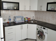 İcarəyə verilir 3 otaqlı 60 m2 köhnə tikili Zərifə Əliyeva adına park