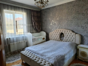 Satılır 4 otaqlı 135 m2 həyət evi Saray