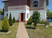 İcarəyə verilir 3 otaqlı 130 m2 həyət evi Astara