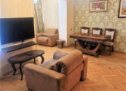 Satılır 3 otaqlı 70 m2 köhnə tikili İnşaatçılar m.