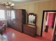 Satılır 3 otaqlı 90 m2 köhnə tikili Xalqlar Dostluğu m.