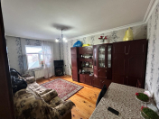 Satılır 2 otaqlı 60 m2 köhnə tikili 9 mkr