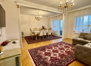 Satılır 2 otaqlı 130 m2 köhnə tikili İnşaatçılar m.