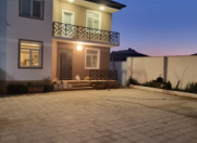 Satılır 4 otaqlı 180 m2 villa Badamdar