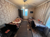 İcarəyə verilir 2 otaqlı 55 m2 köhnə tikili Elmlər Akademiyası m.