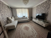 Satılır 3 otaqlı 80 m2 köhnə tikili Elmlər Akademiyası m.