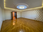 Satılır 4 otaqlı 193 m2 yeni tikili 6 mkr