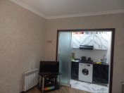 Satılır 2 otaqlı 40 m2 köhnə tikili 8 km