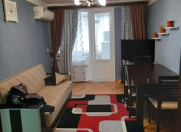 Satılır 3 otaqlı 50 m2 köhnə tikili İnşaatçılar m.