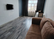 İcarəyə verilir 2 otaqlı 60 m2 köhnə tikili 9 mkr