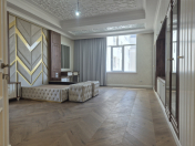 Satılır 4 otaqlı 272 m2 yeni tikili Nəsimi r.