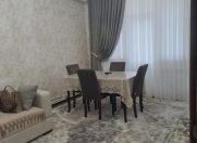 Satılır 2 otaqlı 56 m2 yeni tikili Xalqlar Dostluğu m.