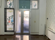 Satılır 1 otaqlı 30 m2 obyekt 9 mkr