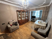 Satılır 4 otaqlı 100 m2 köhnə tikili Əhmədli