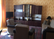 İcarəyə verilir 3 otaqlı 75 m2 köhnə tikili Fəvvarələr meydanı