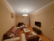 Satılır 3 otaqlı 101 m2 köhnə tikili 9 mkr