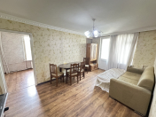 İcarəyə verilir 2 otaqlı 50 m2 köhnə tikili İnşaatçılar m.