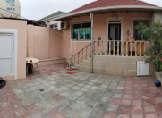 Satılır 3 otaqlı 1.7 m2 həyət evi Lökbatan