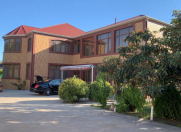 Satılır 10 otaqlı 685 m2 yeni tikili Novxanı