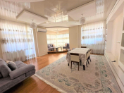 İcarəyə verilir 4 otaqlı 220 m2 yeni tikili Elmlər Akademiyası m.