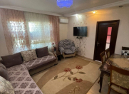 Satılır 4 otaqlı 110 m2 köhnə tikili Qaraçuxur