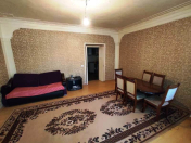 Satılır 2 otaqlı 45 m2 köhnə tikili 28 May m.