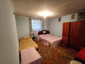 İcarəyə verilir 3 otaqlı 70 m2 həyət evi Şah İsmayıl Xətai m.