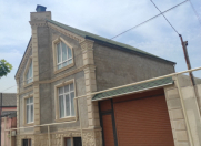 Satılır 4 otaqlı 300 m2 həyət evi Sulutəpə