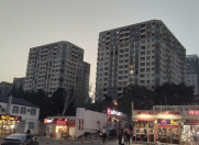 Satılır 2 otaqlı 60 m2 yeni tikili 28 May m.