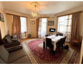 Satılır 4 otaqlı 100 m2 köhnə tikili İçəri Şəhər m.