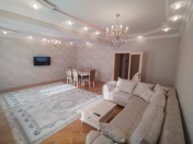 İcarəyə verilir 3 otaqlı 100 m2 yeni tikili Elmlər Akademiyası m.