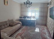 Satılır 5 otaqlı 100 m2 köhnə tikili Azadlıq prospekti m.