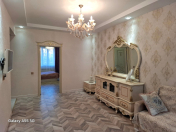 Satılır 2 otaqlı 50 m2 köhnə tikili Memar Əcəmi m.