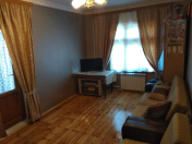 Satılır 2 otaqlı 58 m2 köhnə tikili 7 mkr