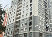 Satılır 2 otaqlı 81 m2 yeni tikili Gənclik m.