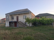 Satılır 5 otaqlı 200 m2 həyət evi Koroğlu Parkı