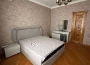 İcarəyə verilir 3 otaqlı 140 m2 yeni tikili Elmlər Akademiyası m.