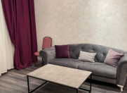 İcarəyə verilir 3 otaqlı 90 m2 yeni tikili Nizami m.