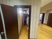 Satılır 3 otaqlı 143 m2 yeni tikili 28 May m.