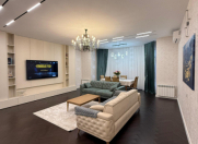 Satılır 4 otaqlı 200 m2 yeni tikili Badamdar