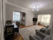 Satılır 3 otaqlı 80 m2 köhnə tikili Həzi Aslanov