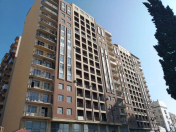 Satılır 3 otaqlı 135 m2 yeni tikili Elmlər Akademiyası m.