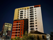 Satılır 2 otaqlı 85 m2 köhnə tikili Qara Qarayev m.